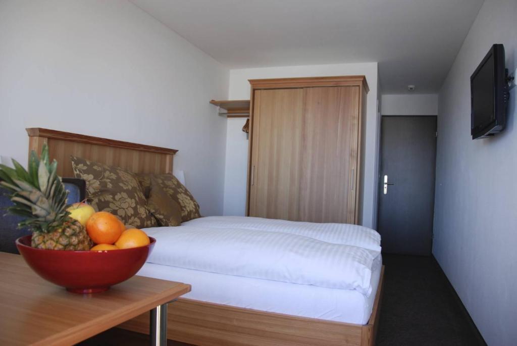Hotel Alpina Fiesch Room photo