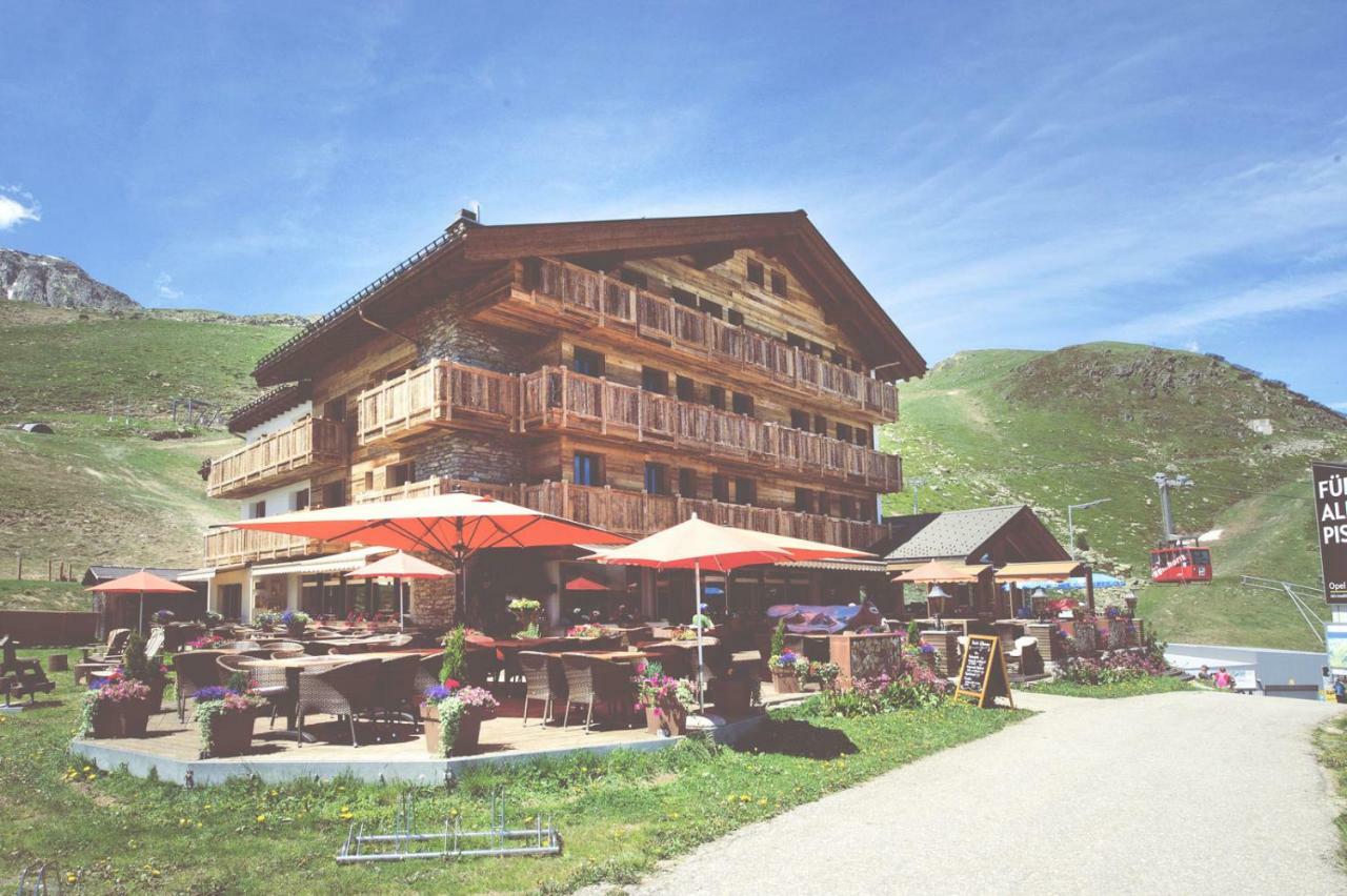 Hotel Alpina Fiesch Exterior photo